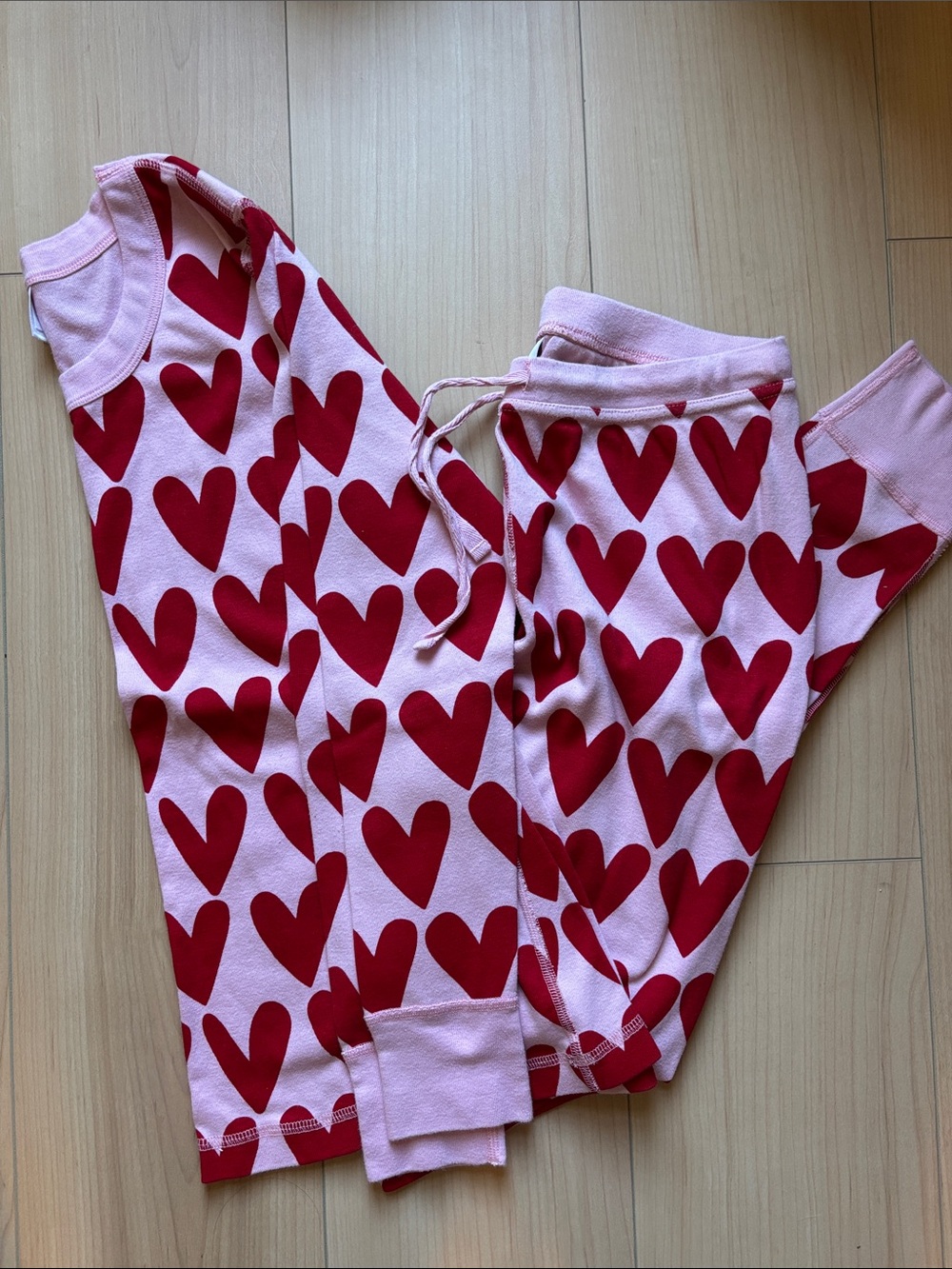 Hannah Anderson Women’s Organic Cotton Heart Print Pajama Set. Pink
